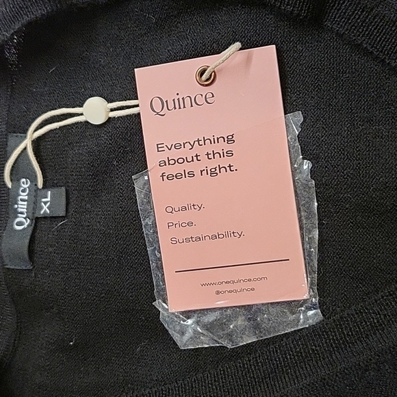 Quince Merino Wool V-Neck Sweater Long Sleeve Black or Navy Blue - Picture 6 of 8